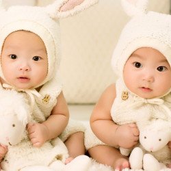 Child's Love - Cute Babies 2 Child's Love - Cute Babies 2