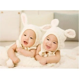 cute twin kids
