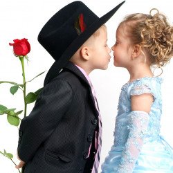 Cute Litle Couples