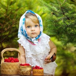 Child's Love - Cute Girl With Berries Child's Love - Cute Girl With Berries