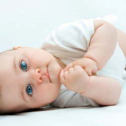 Child's Love - Thinking Baby Child's Love - Thinking Baby