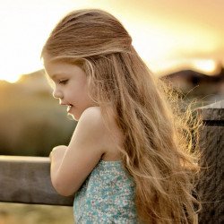 Child's Love - Beautiful Cute Little Angel Child's Love - Beautiful Cute Little Angel